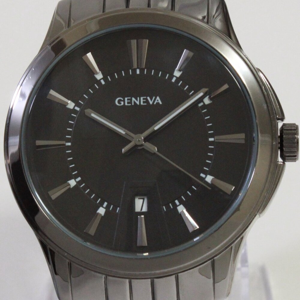 Geneva Men's Casual Quartz Watch Raised Indices GunMetal Finish 42mm - Picture 9 of 14